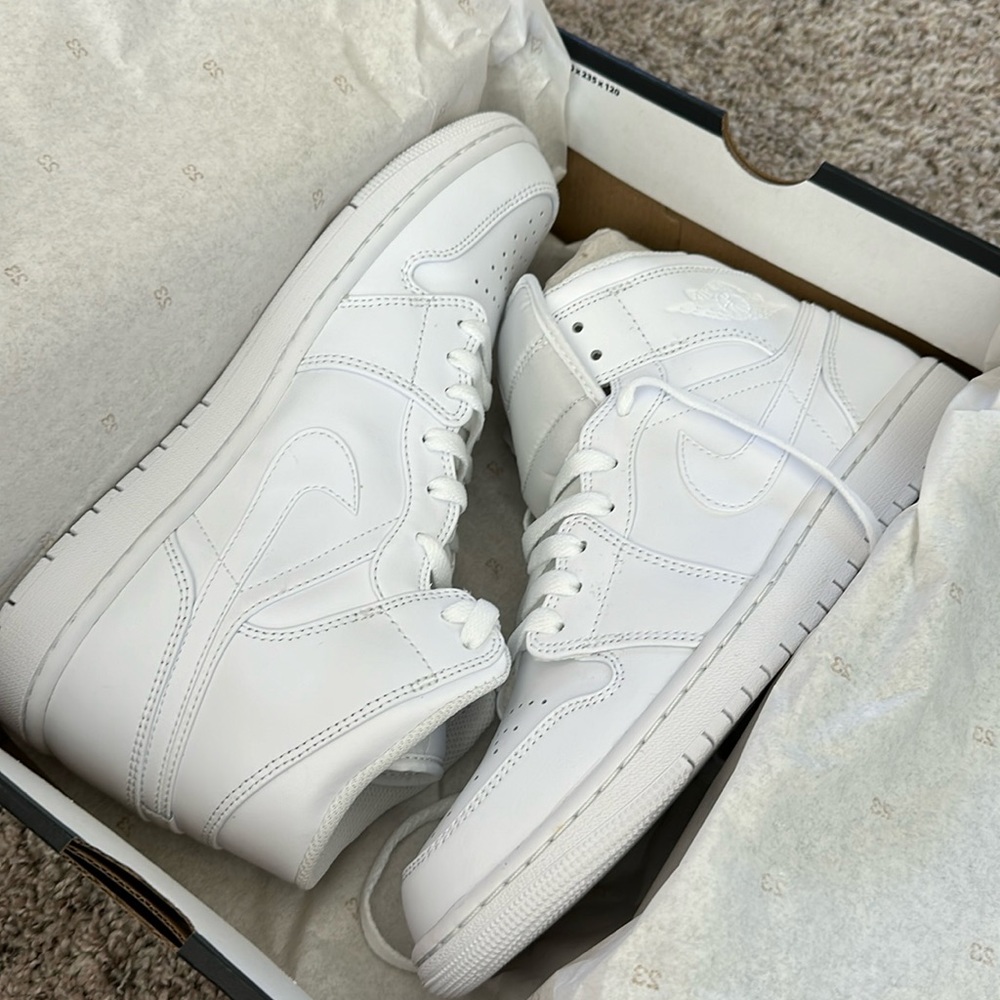 Jordan 1 NIB